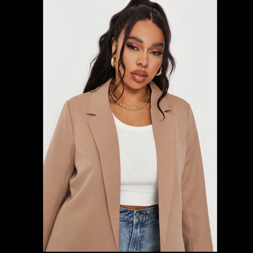 Plus Size Longline Blazer